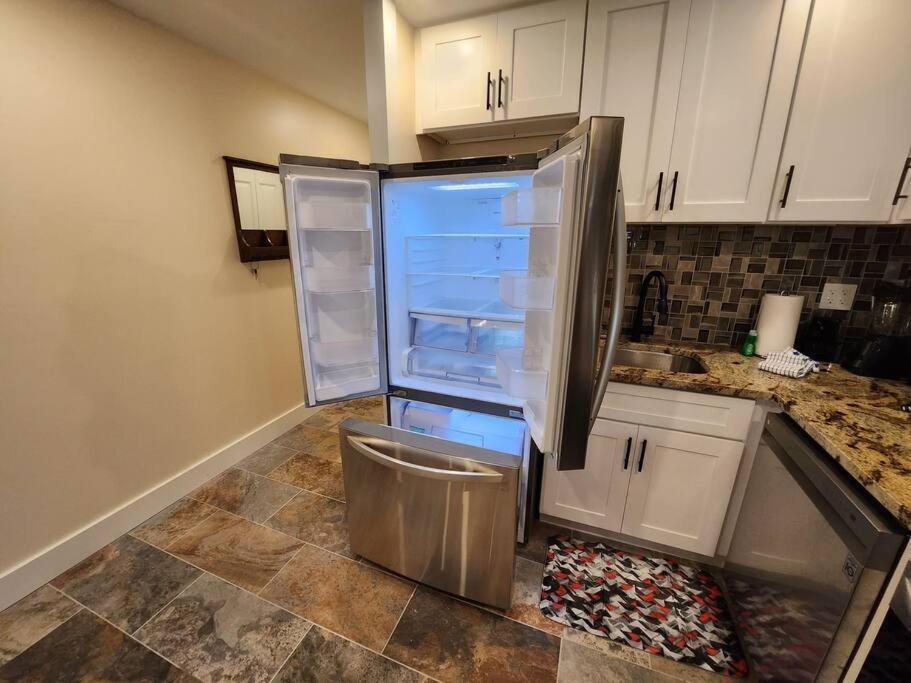 Classy & Comfortable Condo! Appartement